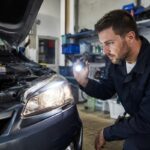 Comment vérifier les ampoules de sa voiture facilement ?